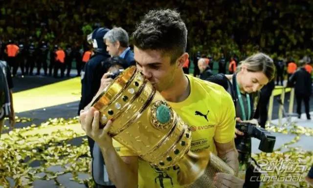  摩纳哥青训新星崛起，十七岁小将首秀破门  